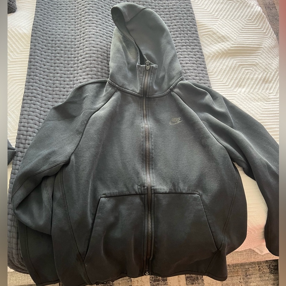 Nike Black Zip Up Hoodie